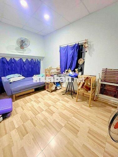 32m2 nớ hậu - 2 Tầng - CMT8 - hẻm trước nhà 5m, thông tứ  tung -3.X Tỷ