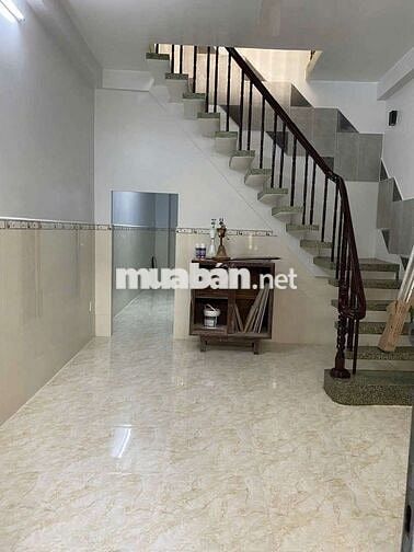 CHO THUÊ NHÀ CÁCH MẠNG THÁNG 8 GẦN CÔNG VIÊN LÊ THỊ RIÊNG