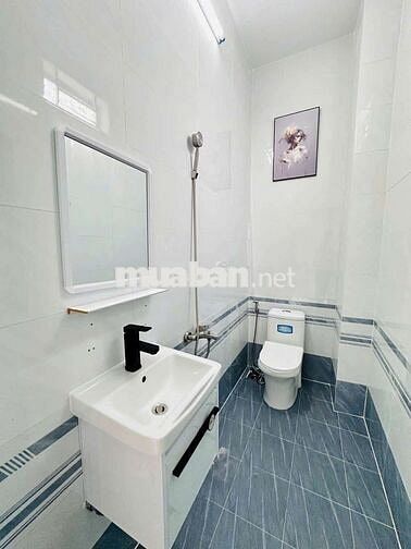Nhà Sổ Hồng Riêng Tân Kim , 4,5x20 .. đường xe hơi 2ty850tr