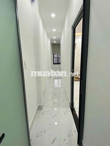 Cho Thuê Nhà Đường Tô Hiệu, Tân Phú ( 100m2 - Nhà Rộng Suốt Đẹp )