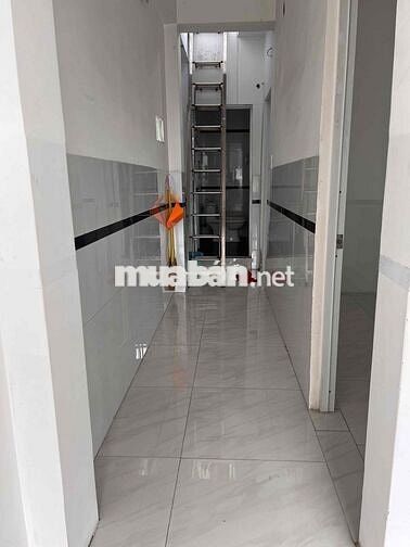 Cho nữ thuê phòng ngay Chợ Cầu Nguyễn Văn Quá- Quang Trung