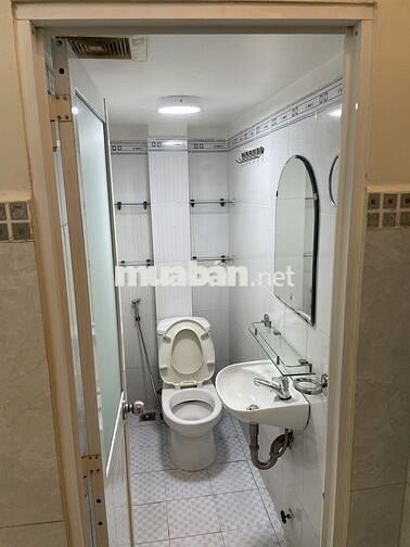 Chính chủ cần cho thuê nhà gần phố  ẩm thực Phan Xích Long, Phú Nhuận