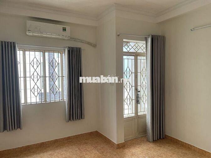 Chính chủ cần cho thuê nhà gần phố  ẩm thực Phan Xích Long, Phú Nhuận