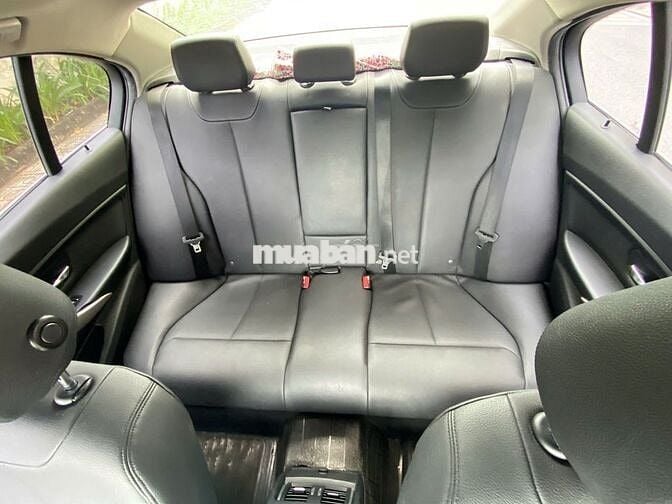 chính chủ bán xe bmw 320i đăng kí 4/2016