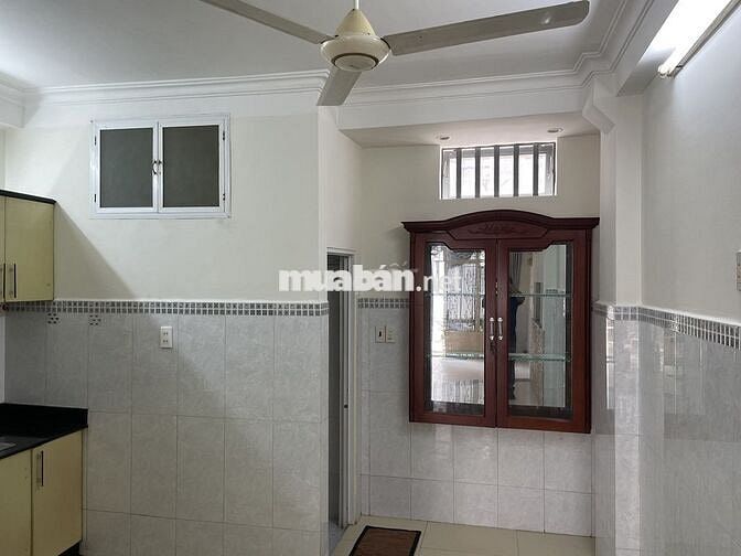 Chính chủ cần cho thuê nhà gần phố  ẩm thực Phan Xích Long, Phú Nhuận