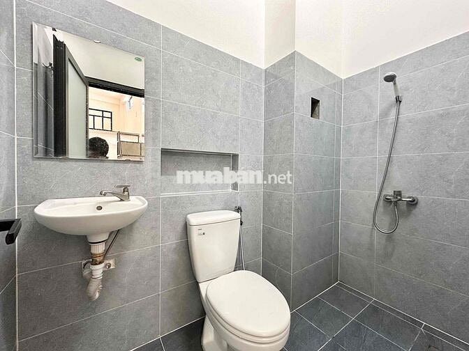 CHO THUÊ CĂN HỘ BANCON 40M2 SẴN NỘI THẤT NGAY NGÃ TƯ TÂN THỚI HIỆP,Q12