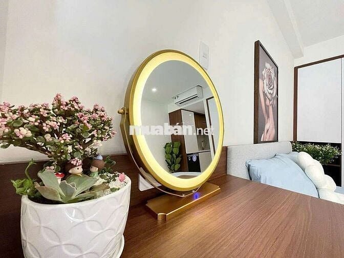 Siêu phẩm căn hộ full nội thất ban công thoáng mát Đề Thám Quận 1