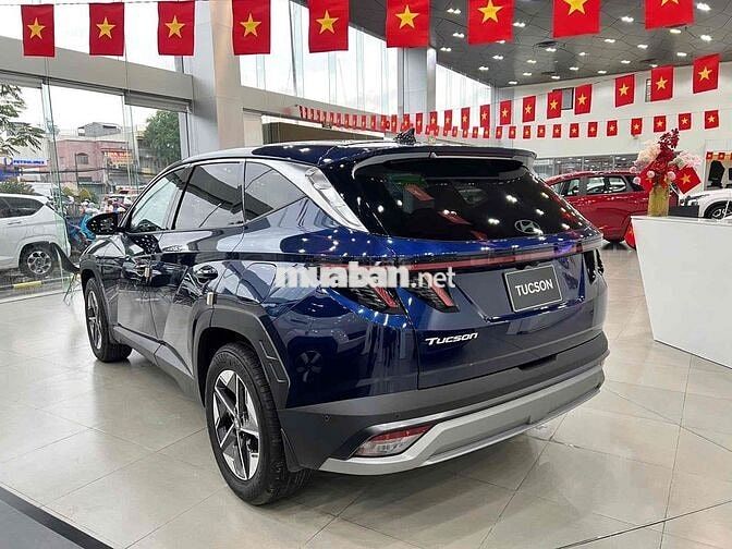 Tucson 2025 Xăng Đặc biệt - 50% Thuế TB