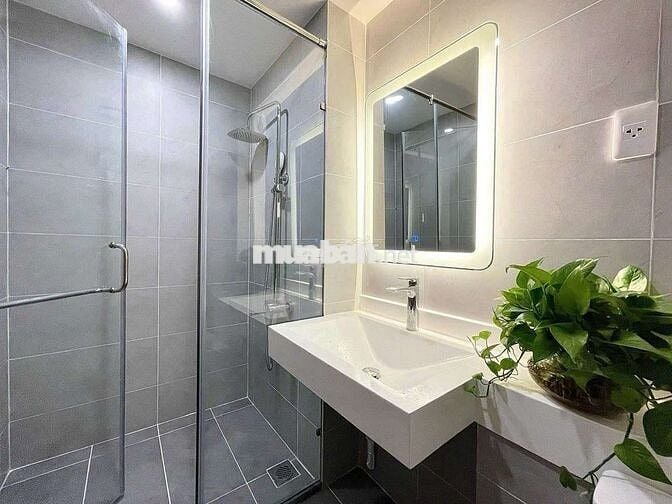 Siêu phẩm căn hộ full nội thất ban công thoáng mát Đề Thám Quận 1