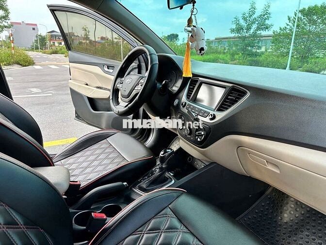 Hyundai Accent 2019 1.4 AT - 80000 km