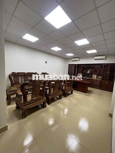 cho thuê nhà mặt tiền khu Tên Lửa full nội thất cao cấp