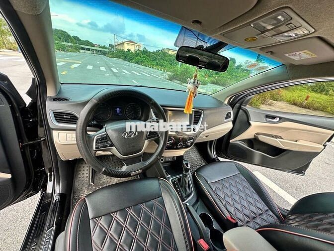 Hyundai Accent 2019 1.4 AT - 80000 km
