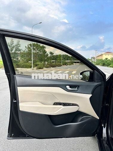 Hyundai Accent 2019 1.4 AT - 80000 km