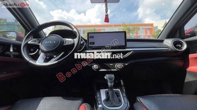 Kia K3 2022 Premium 1.6 AT - 43000 km