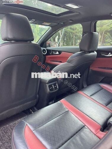Kia K3 2022 Premium 1.6 AT - 43000 km