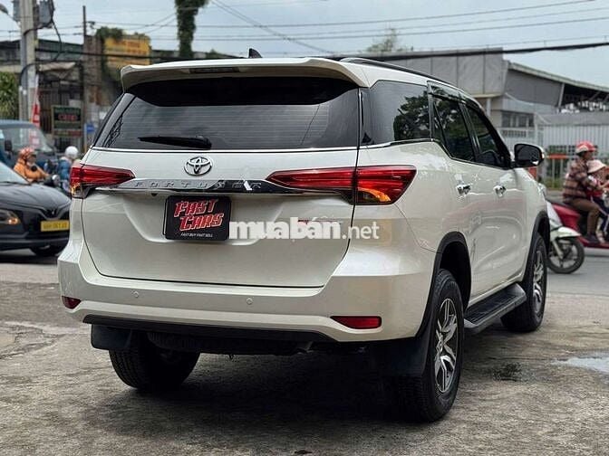 Toyota Fortuner 2017 2.7V 4x2, màu trắng,43.000 km