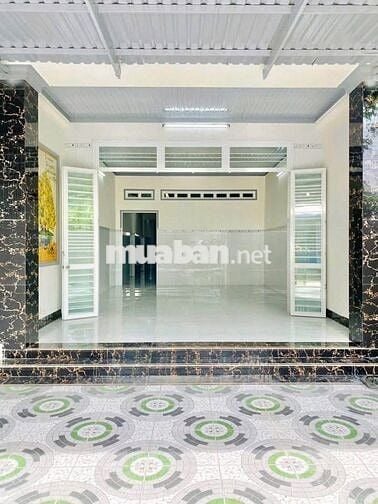Bán gấp căn nhà ở 1/ Đ . Trịnh Thị Miếng , Hóc Môn 100m2 SHR giá 1 tỉ