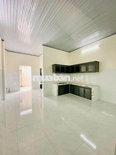 Bán gấp căn nhà ở 1/ Đ . Trịnh Thị Miếng , Hóc Môn 100m2 SHR giá 1 tỉ