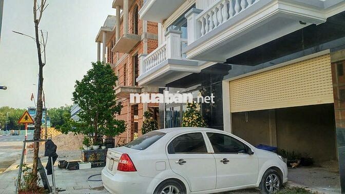 BÁN ĐẤT SỔ ĐỎ 75M2 HUYỆN BÀU BÀNG, BÌNH DƯƠNG