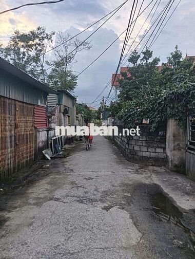 💥 LÔ GÓC 🚘 Ô TÔ ĐỖ CỬA 💲 Giá rẻ đầu tư 
** Đc: chương dương - thư