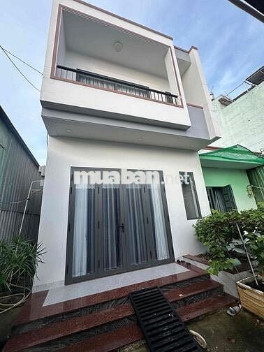 Nhà mặt tiền 110m2 3 phòng ngủ Bà Điểm Hóc Môn