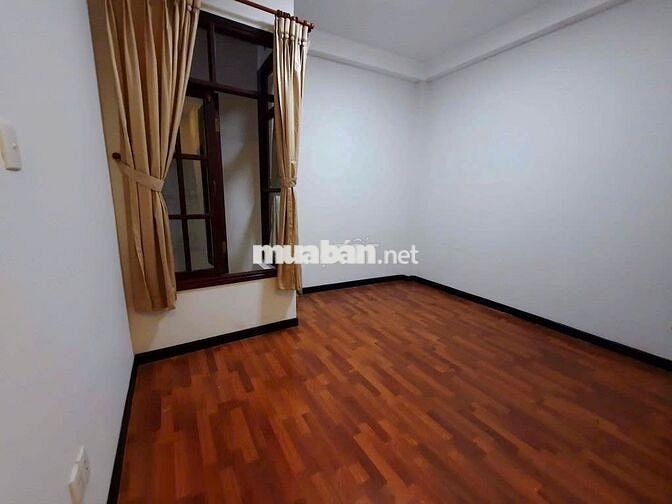 cho thuê MT gần chợ Nguyễn Văn Công, 4x15m,2 lầu, giá 22 triệu