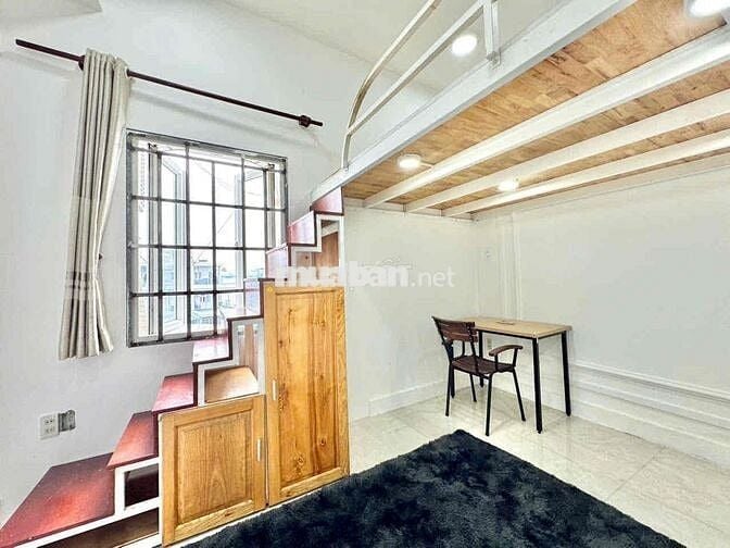 Ở NGAY! PHÒNG DUPLEX CỬA SỔ ĐÓN GIÓ GẦN CV LÀNG HOA GV CÓ THANG MÁY