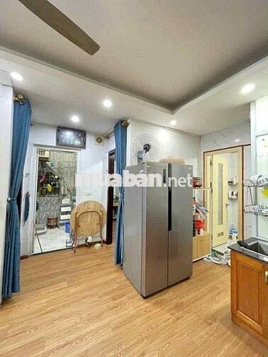 Cần bán gấp căn hộ 1 ngủ tại chung cư Linh Đàm