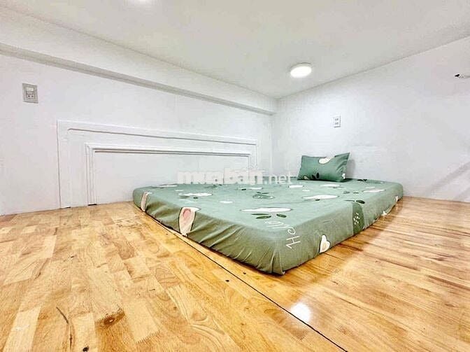Ở NGAY! PHÒNG DUPLEX CỬA SỔ ĐÓN GIÓ GẦN CV LÀNG HOA GV CÓ THANG MÁY
