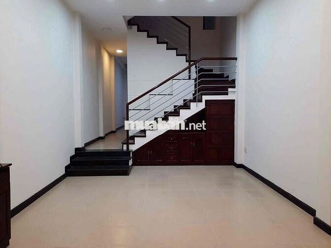 cho thuê MT gần chợ Nguyễn Văn Công, 4x15m,2 lầu, giá 22 triệu