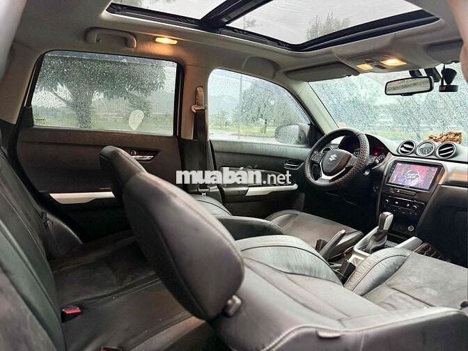 Suzuki Vitara,Bản cao cấp nhất, xe gia đình cán bộ