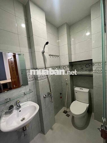 CHO THUÊ PHÒNG – HẺM 25 CỬU LONG, GẦN SÂN BAY TSN ✈️