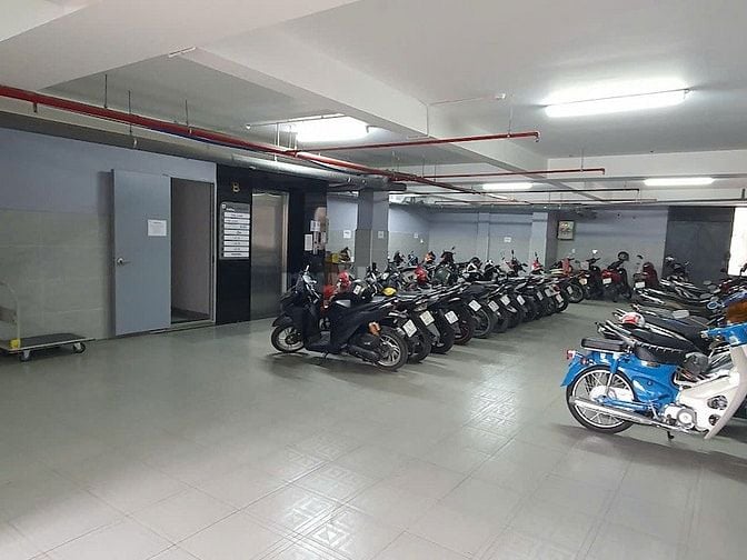 Bán tòa nhà văn phòng Quận 9 gần ga Metro Bình Thái, 1 hầm 7 tầng