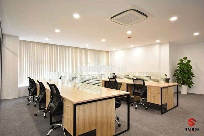 Cho thuê văn phòng có lễ tân - rộng rãi - thuận tiện di chuyển q4,1,8