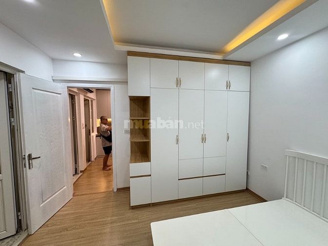 BÁN CĂN HỘ 2 PHÒNG NGỦ, KIM VĂN KIM LŨ, DT 68,3M2 giá 4,85 tỷ