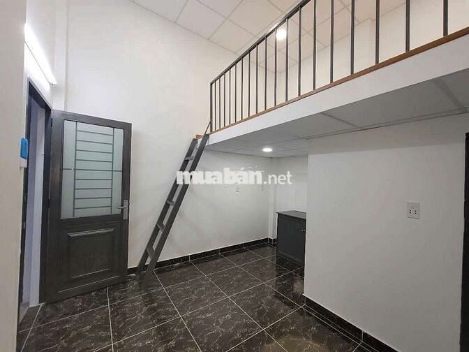 Phòng trọ mới xây gần GTVT LDXH HUFLIT