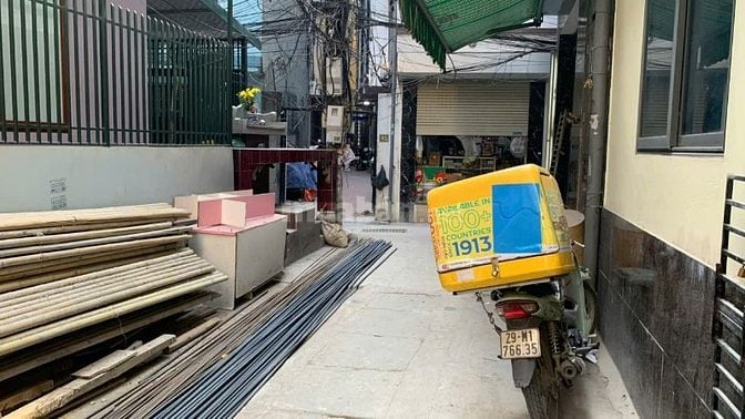 BÁN NHÀ MẶT NGÕ THÔNG ĐƯỜNG TRIỀU KHÚC. 5 TẦNG. LÔ GÓC. KINH DOANH.
