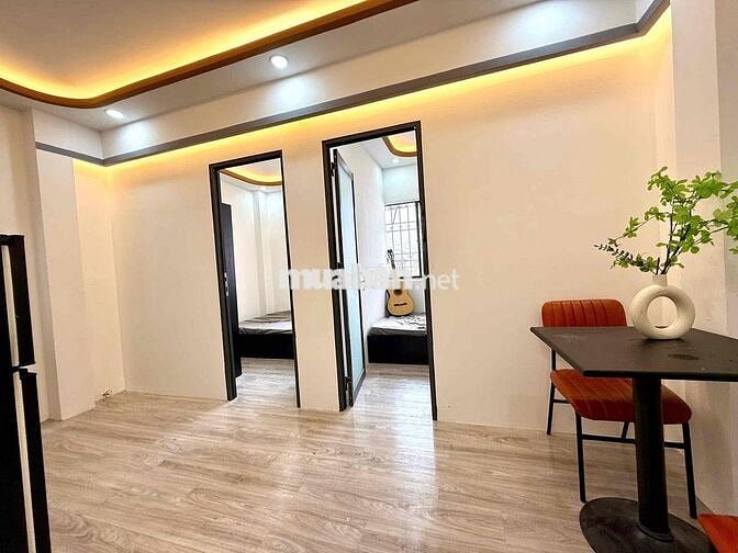 CHO THUÊ 2PN 1WC GIÁ RẺ CỬA SỔ TO, SẠCH SẼ CÁCH UEH CHỈ 1km