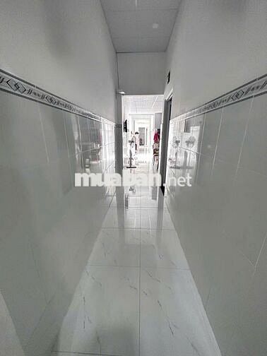Bán nhà mặt đường 3 phòng ngủ, Quận 7 cũ, nhà mới, đẹp