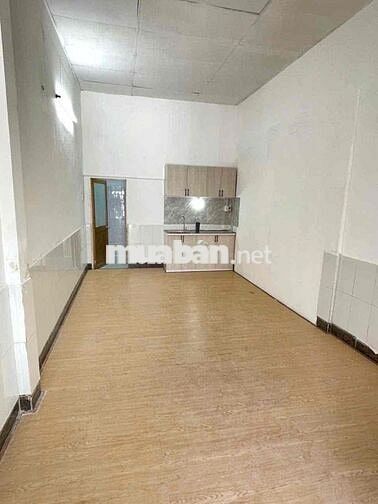 10p qua Q5 Trống lại Studio siêu rộng 35M2 ở 3 4 người vô tư