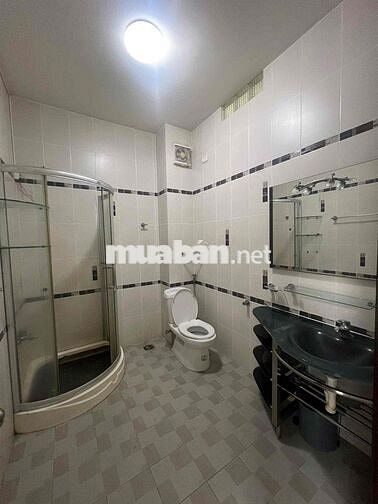 NHÀ MỚI OTO ĐẬU TRONG NHÀ - DT 4.5mx21m - HẺM VIP NGUYỄN TRỌNG TUYỂN