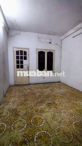 Chính chủ cho thuê nhà mặt tiền đường Hồ Văn Huê giá rẻ