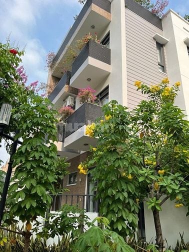 Nhà phố liền kề căn góc, khu đô thị midori park