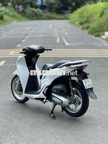 Shvn 125cc Trắng Đen 2022 Chủ Biên Hoà Uỷ Quyền🎉🎉🎉