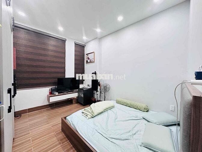 3 TẦNG MÁI BTCT - 3PN - SÂN THƯỢNG 40m2 - HẺM 3M THÔNG RA SONG HÀNH