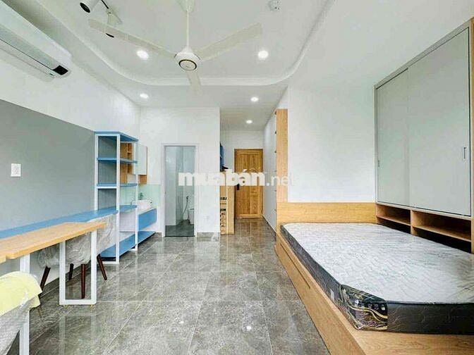 CHO THUÊ CĂN HỘ SẠCH SẼ, AN NINH CÓ CỬA SỔ BAN CÔNG THOÁNG TẠI QUẬN 3
