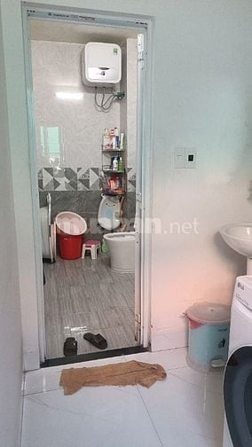 Nhà 2 mặt tiền Hoàng Văn Thái 