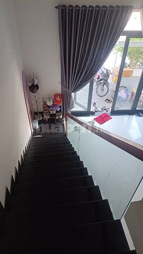 Nhà 2 mặt tiền Hoàng Văn Thái 