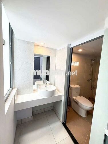 CĂN HỘ FULL NỘI THẤT GẦN VĂN LANG ,IUH GIỜ GIẤC TỰ DO ĐA TIỆN ÍCH