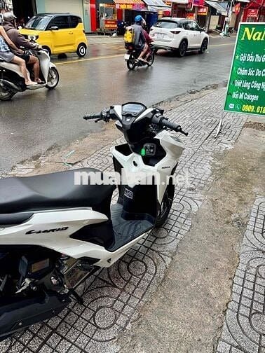 ❎❎ Vario 125 trắng đen 2021 xe đẹp có trả góp
